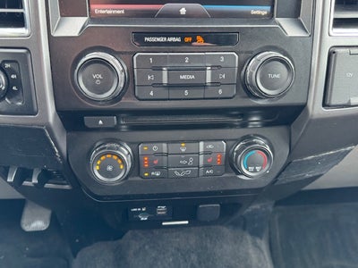 2015 Ford F-150 XLT w/HD Payload Pkg