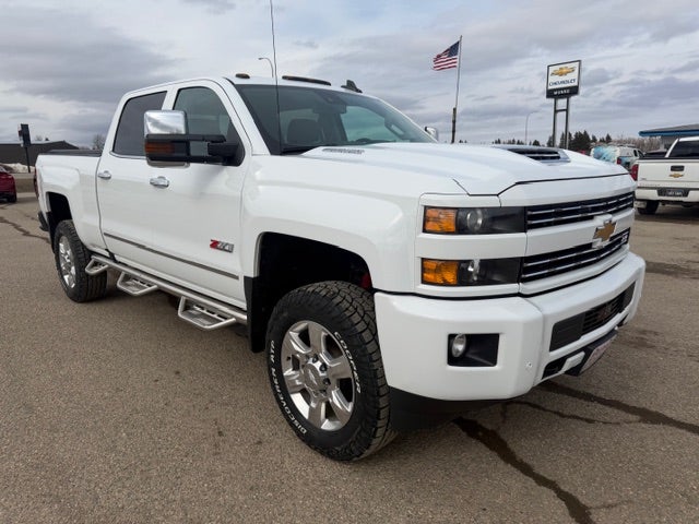 2019 Chevrolet Silverado HD LTZ 4WD Crew Cab Standard Box's photo