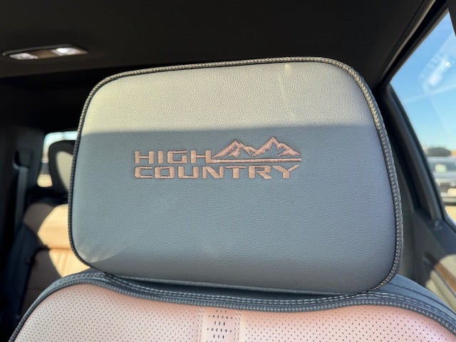 2025 Chevrolet Silverado 1500 High Country