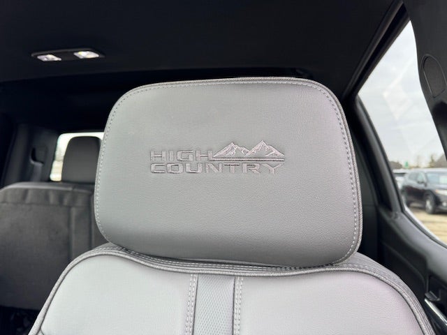 2022 Chevrolet Silverado 1500 LTD High Country