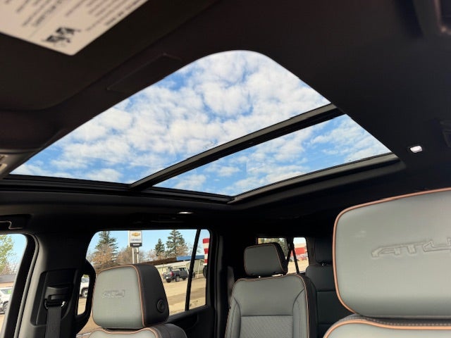 2025 GMC Yukon XL AT4