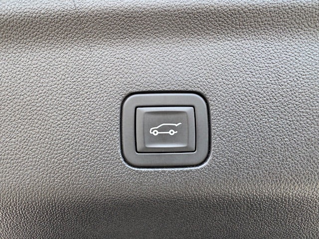 2025 GMC Yukon XL AT4