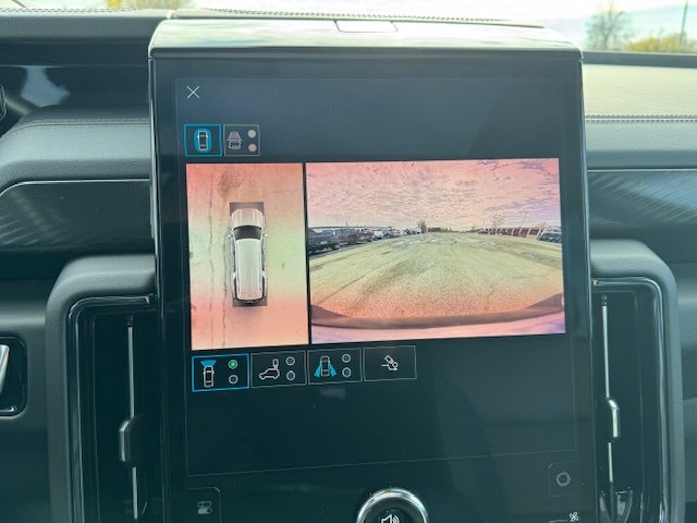 2025 GMC Yukon XL AT4