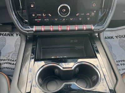 2025 GMC Yukon XL AT4