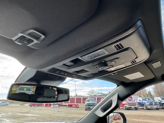 2025 GMC Yukon XL AT4