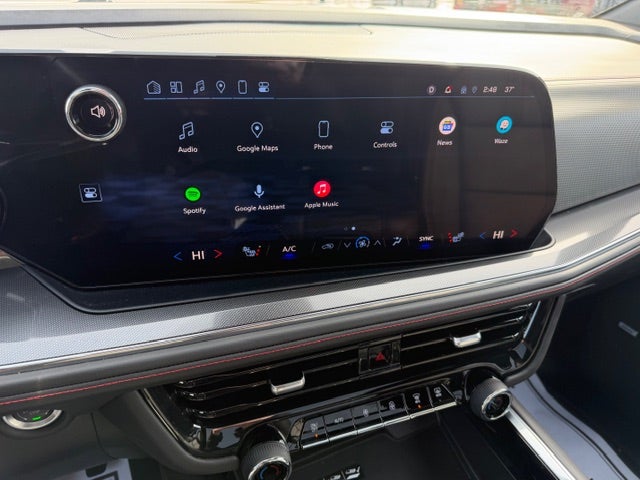 2025 Chevrolet Tahoe RST