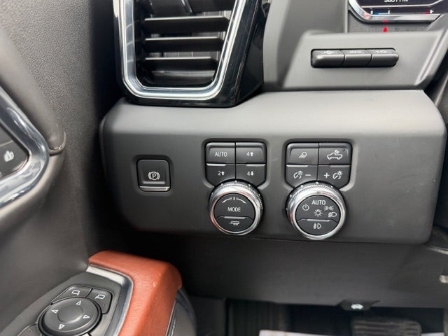 2024 GMC Sierra 3500 HD Denali Ultimate