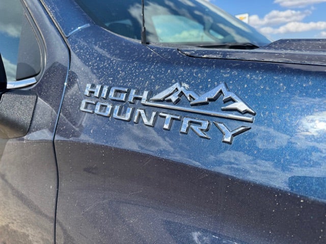 2022 Chevrolet Silverado 1500 High Country