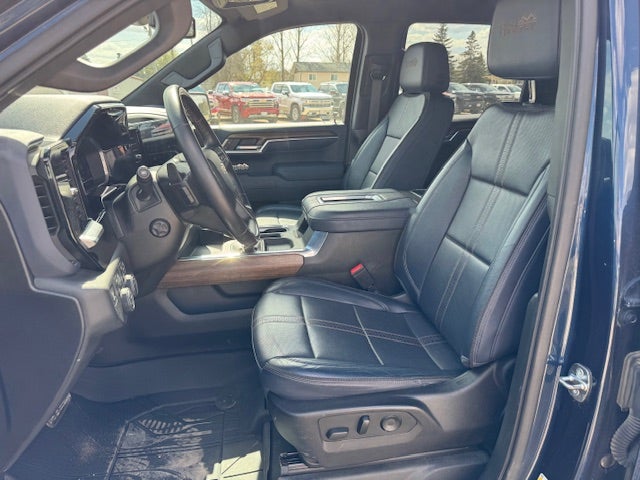 2022 Chevrolet Silverado 1500 High Country