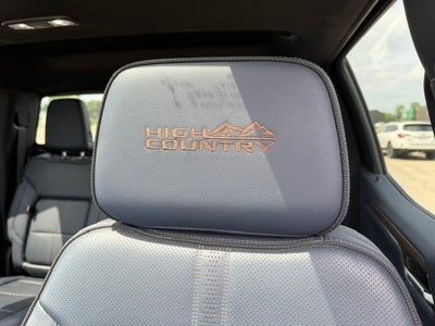 2022 Chevrolet Silverado 1500 High Country