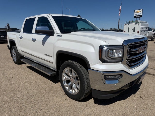 2018 GMC Sierra 4WD Crew Cab Short Box SLT's photo