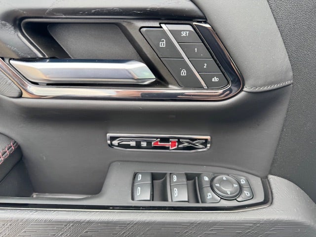 2024 GMC Sierra 1500 AT4X