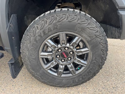 2024 GMC Sierra 1500 AT4X