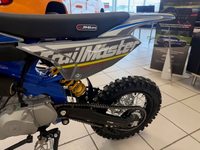 2025 TRAILMASTR DIRT BIKE Base