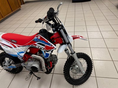 2025 TRAILMASTR DIRT BIKE Base