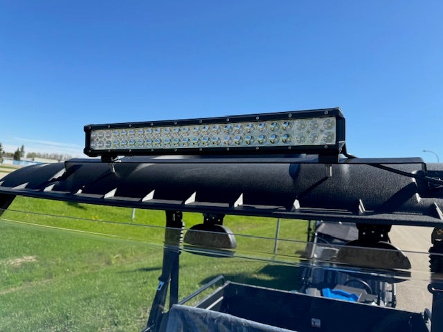 2024 TRAILMASTR TAURUS Base