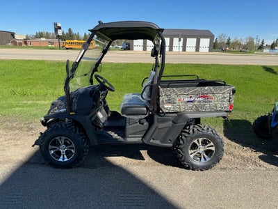 2024 TRAILMASTR TAURUS Base