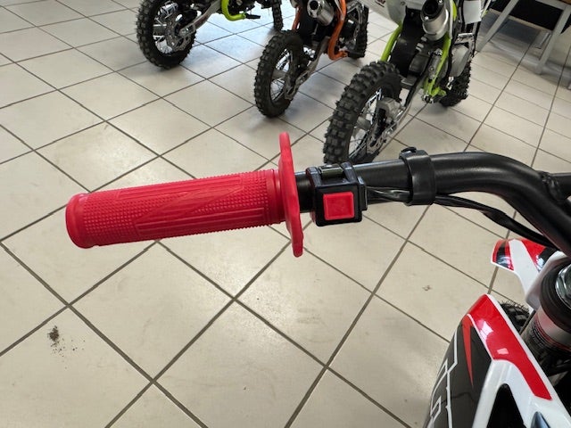 2025 TRAILMASTR 125CC Base