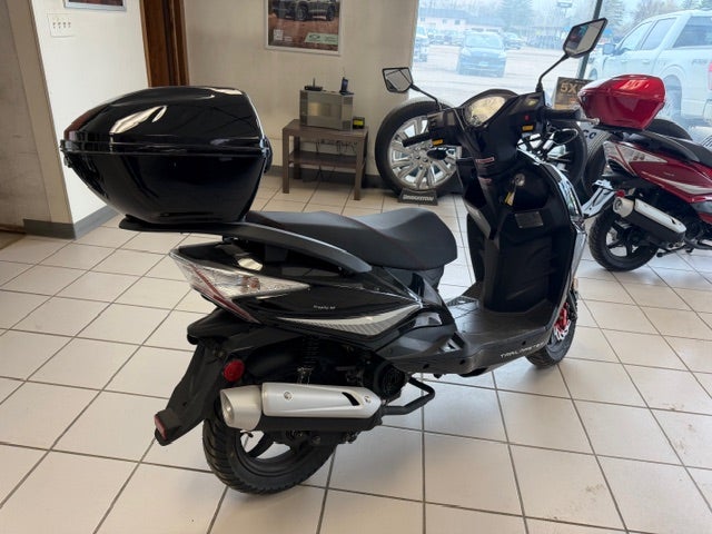 2025 TRAILMASTR SCOOTER Base