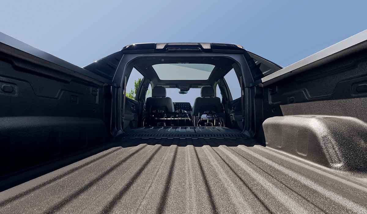 Munro Motor Co in ROLLA ND